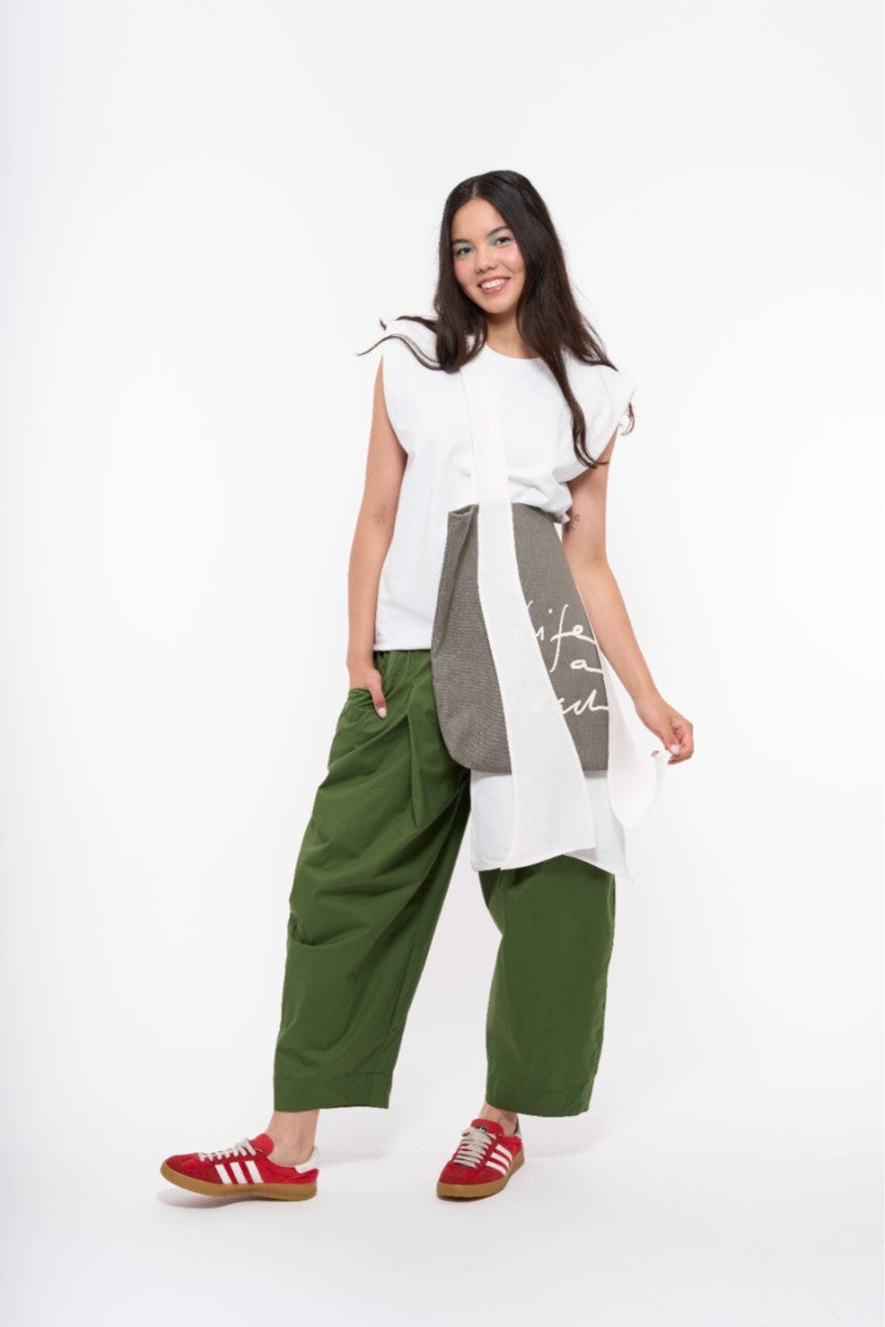 Loose pants