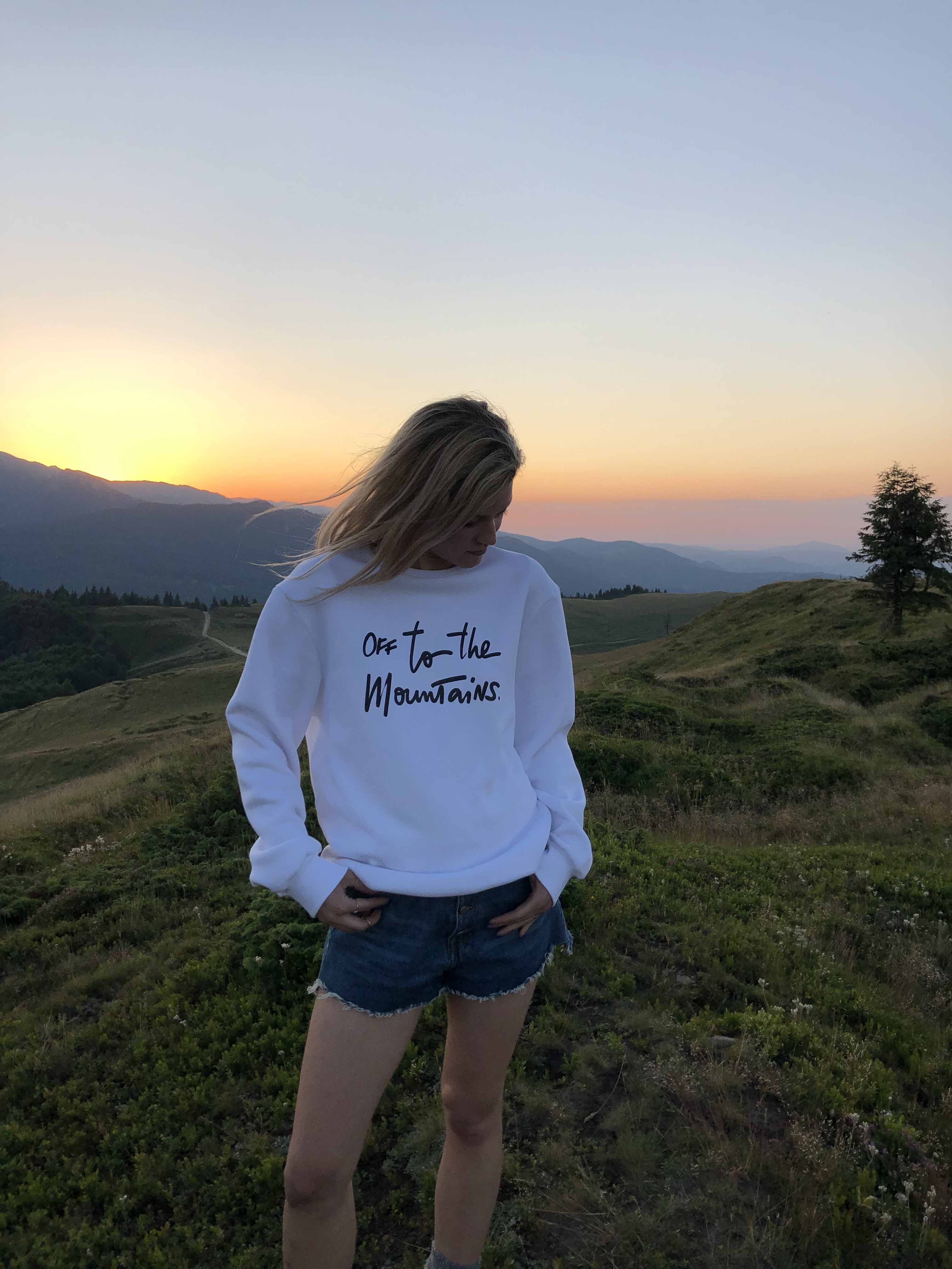 OFF TO THE MOUNTAINS Sweatshirt